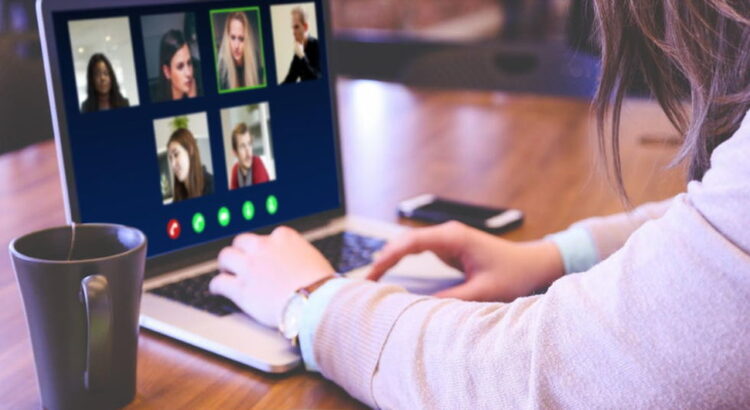 Logitech Group, la solución para videoconferencias asequibles en salas  medianas y grandes – Educacion IT